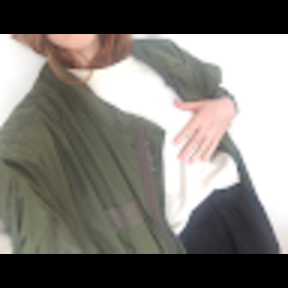 Meet your Posher, Kaeli - Picture 1 of 1